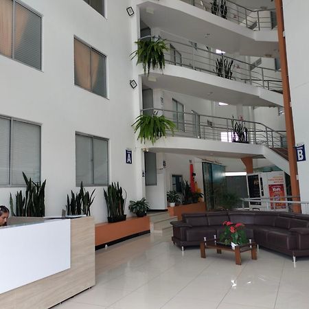 Apartamento Cerca Parque Del Cafe Con Piscina Montenegro Buitenkant foto