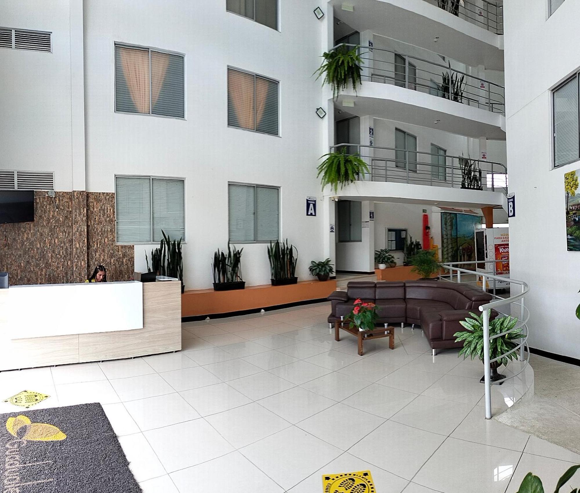 Apartamento Cerca Parque Del Cafe Con Piscina Montenegro Buitenkant foto