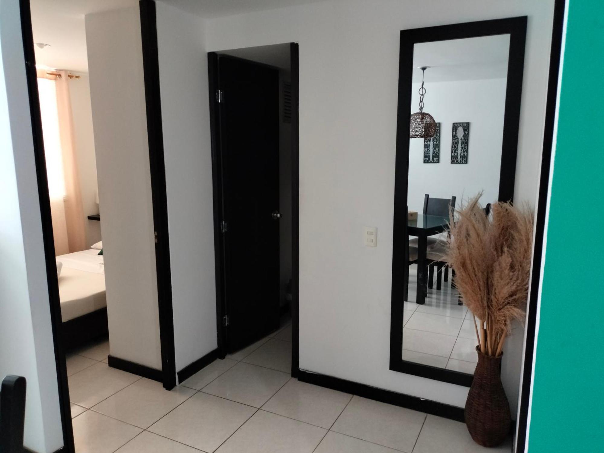 Apartamento Cerca Parque Del Cafe Con Piscina Montenegro Buitenkant foto